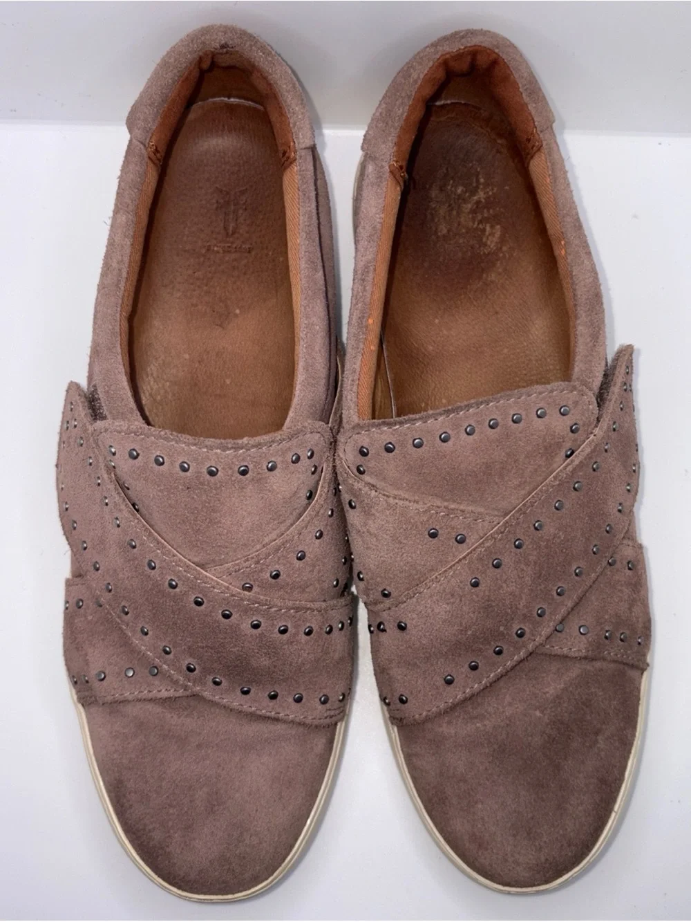 Frye Nina Stud Slip-On Dusty Rose Suede Leather Sneakers Sz 8.5 Casual Neutral